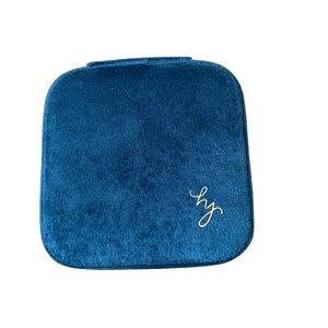 Hey June Elegant Blue Velvet Jewelry Case